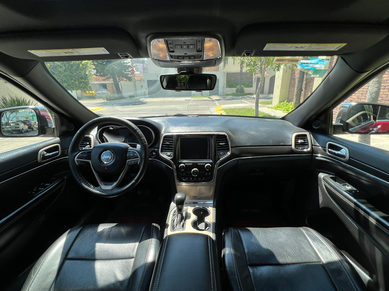 Jeep Grand Cherokee 2016 LIMITED LUJO V6 AUT 4X2 Automático Rojo