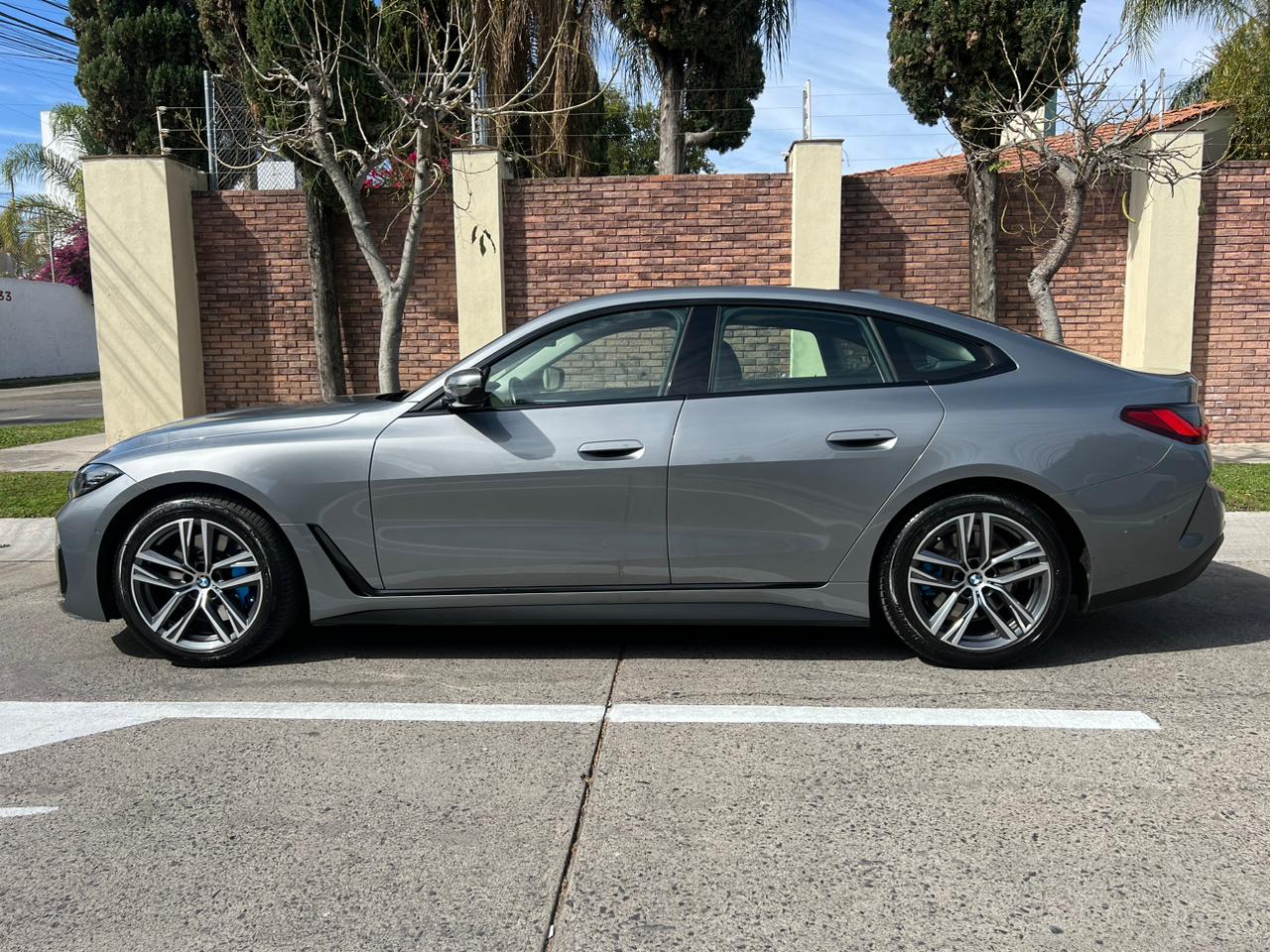BMW Serie 4 2022 430 GRAN COUPE AUT Automático Gris