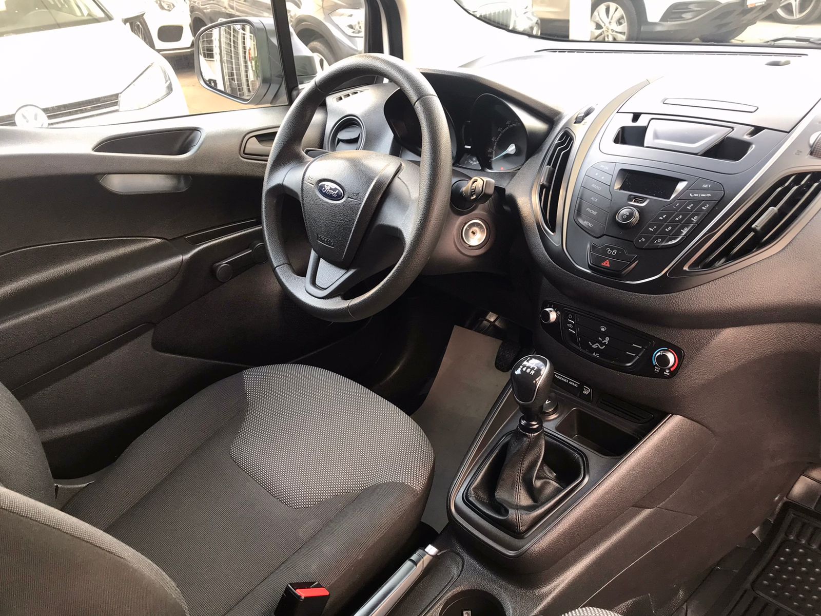 Ford Transit 2023 Courier 1.0 Manual Blanco