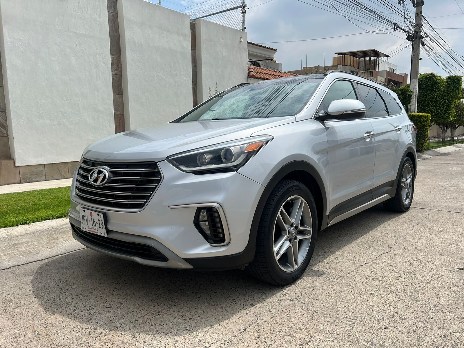Hyundai Santa Fe 2018 LIMITED AUT Automático Plata