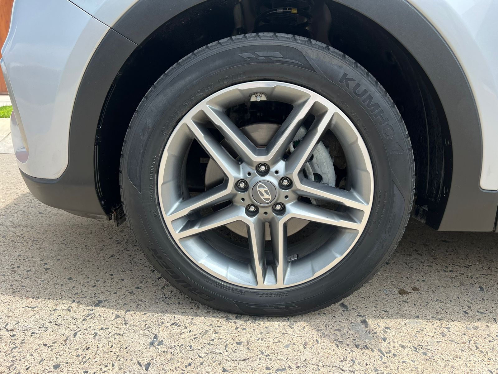 Hyundai Santa Fe 2018 LIMITED AUT Automático Plata