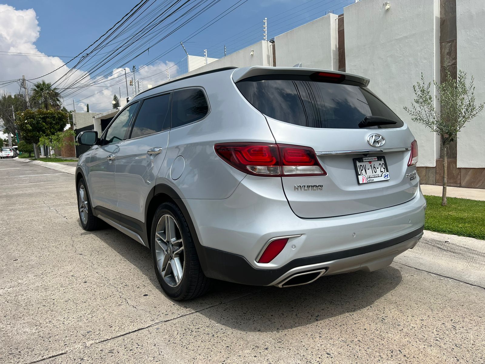 Hyundai Santa Fe 2018 LIMITED AUT Automático Plata