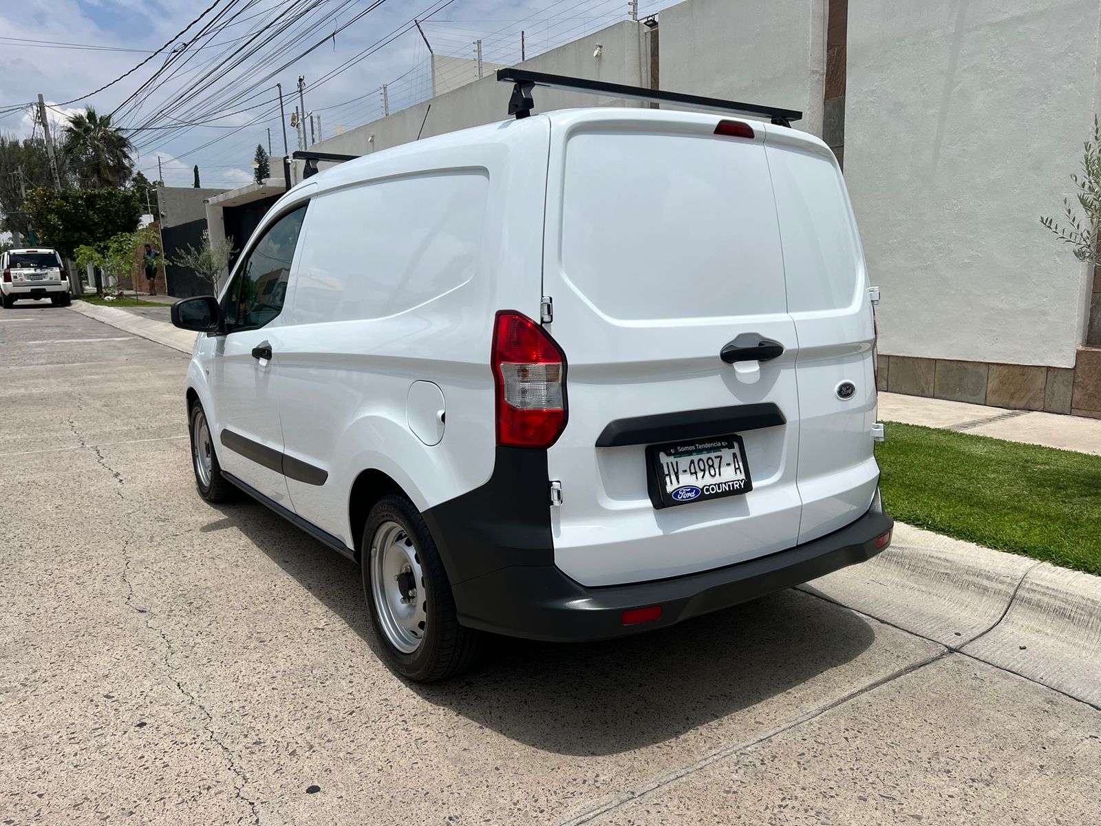 Ford Transit 2023 COURIER MANUAL Manual Blanco