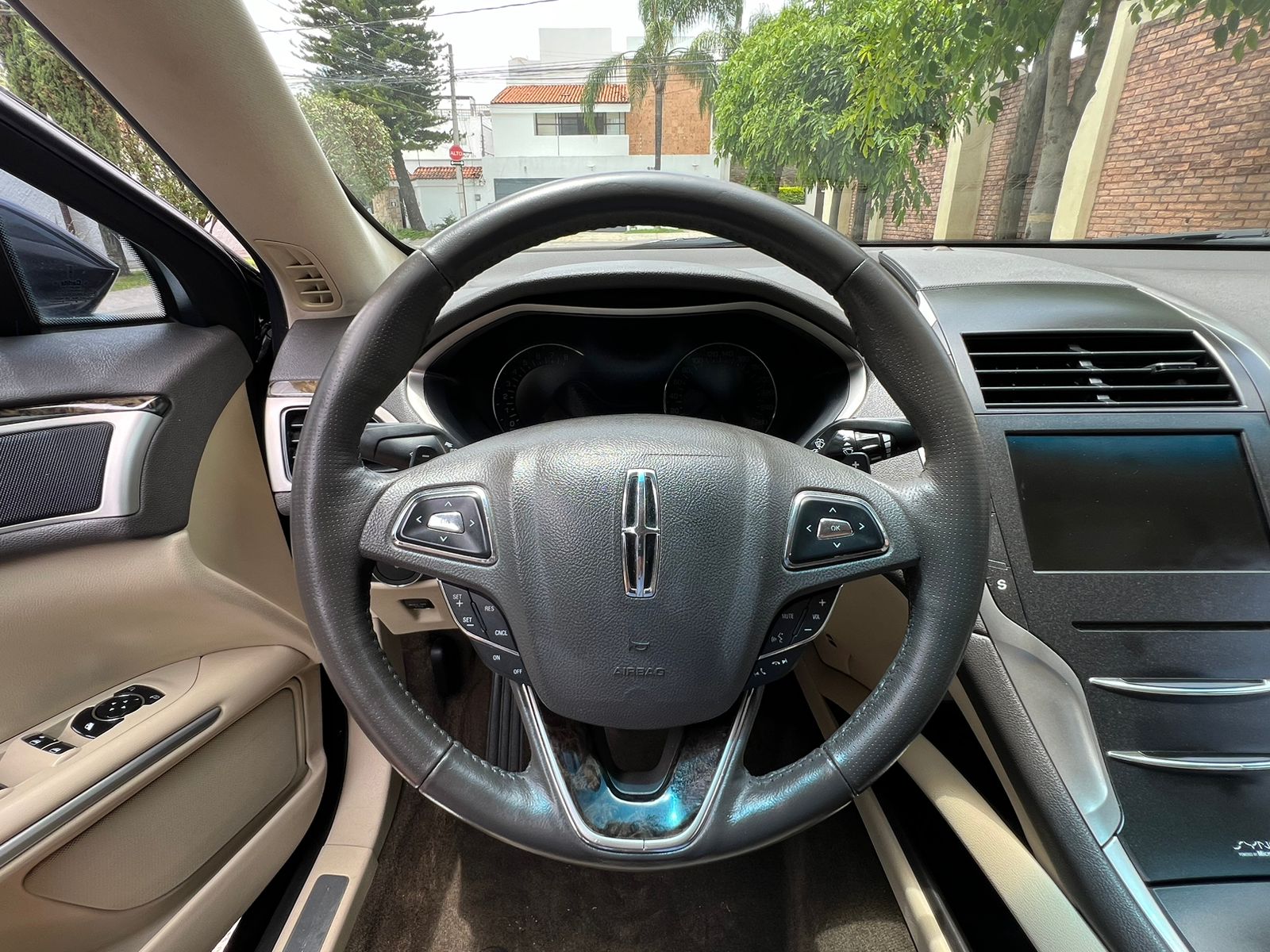 Lincoln MKZ 2013 HIGH AUT Automático Negro