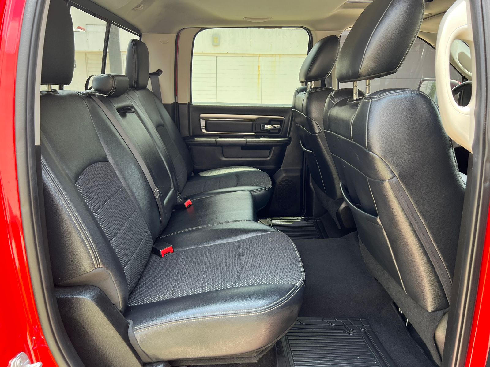RAM RT 2019 RT CREW CAB 4X4 AUT Automático Rojo