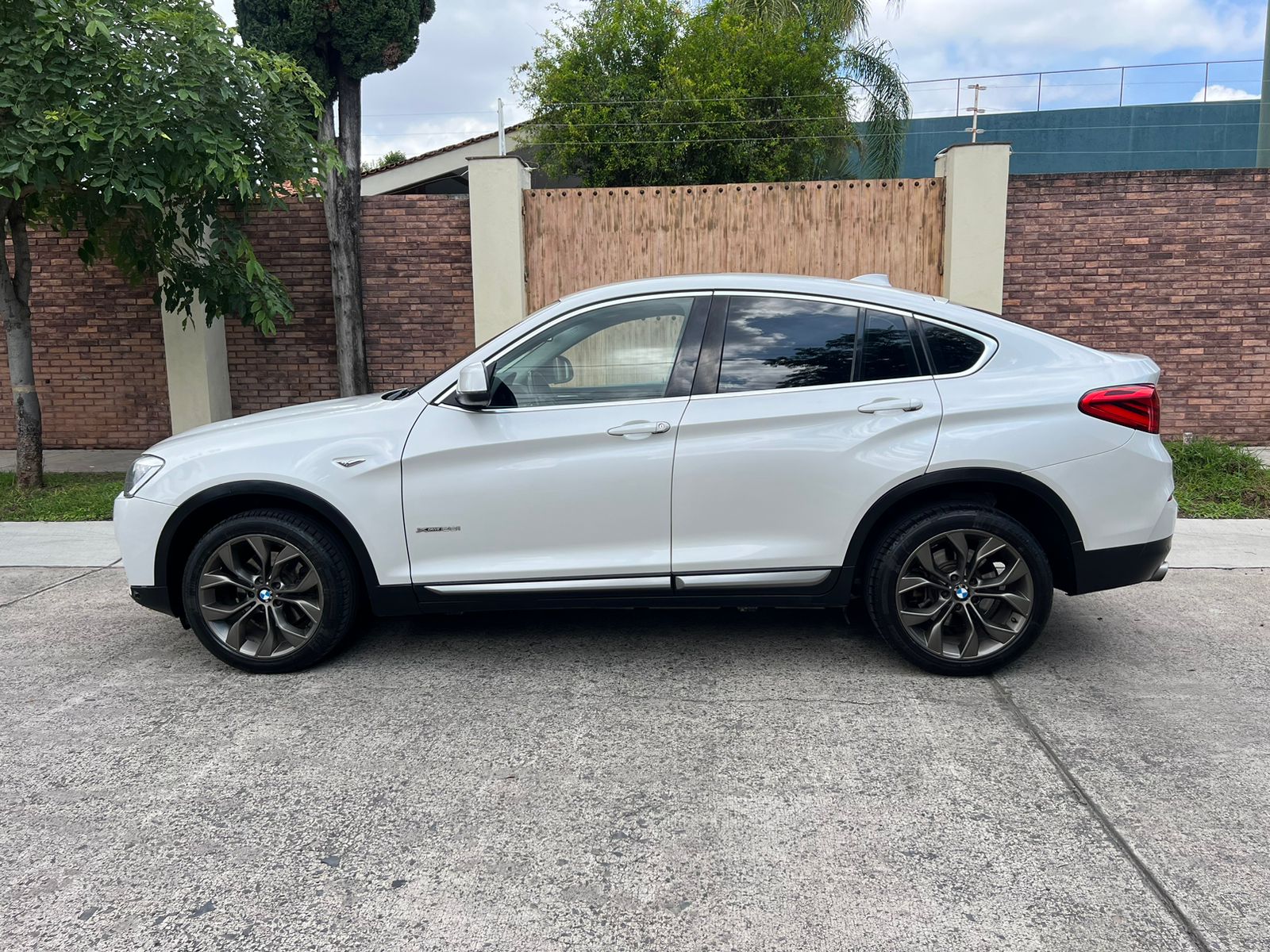 BMW X4 2016 28i Xline AUT Automático Blanco
