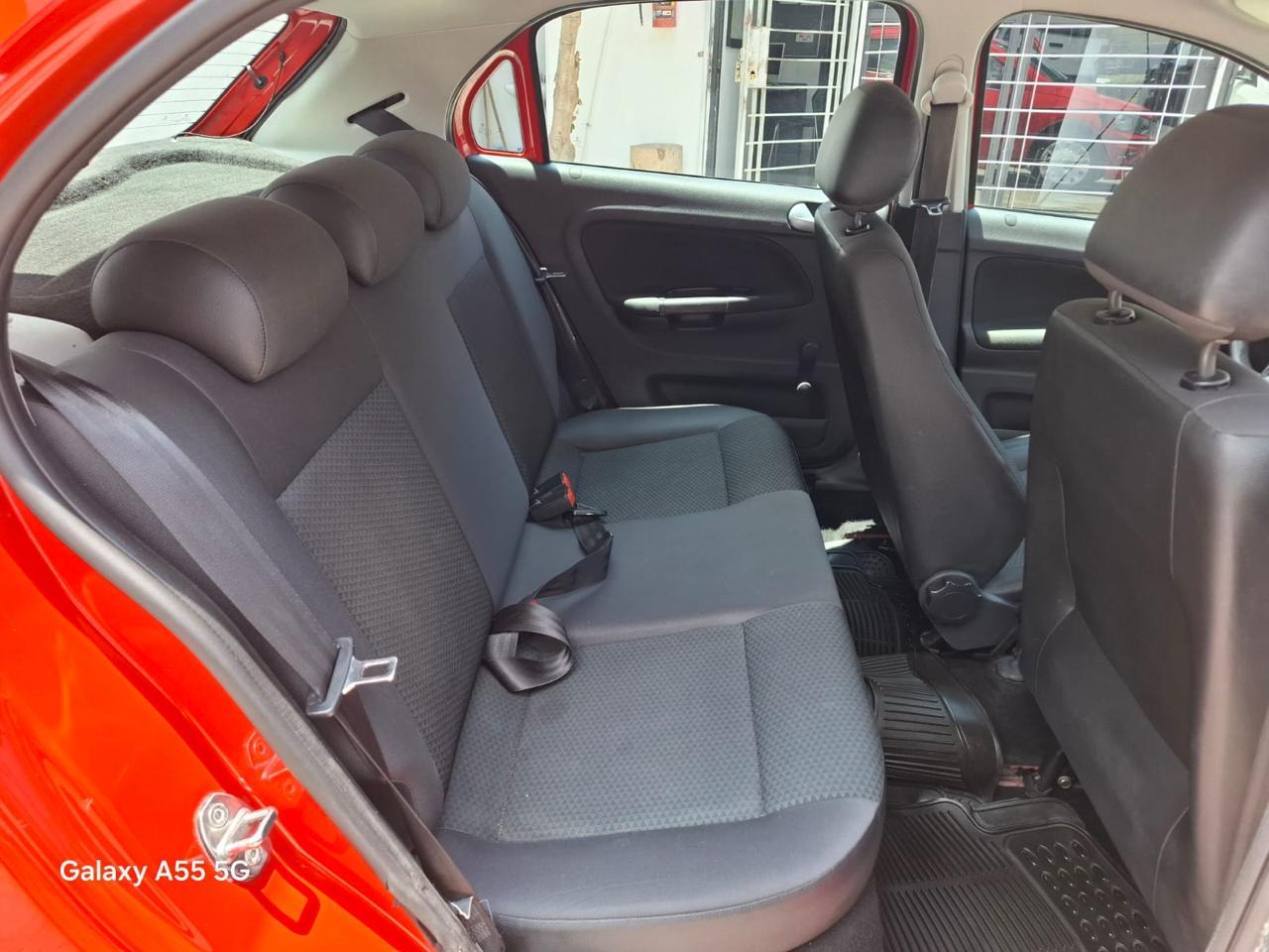 Volkswagen Gol 2019 trendile Manual Rojo