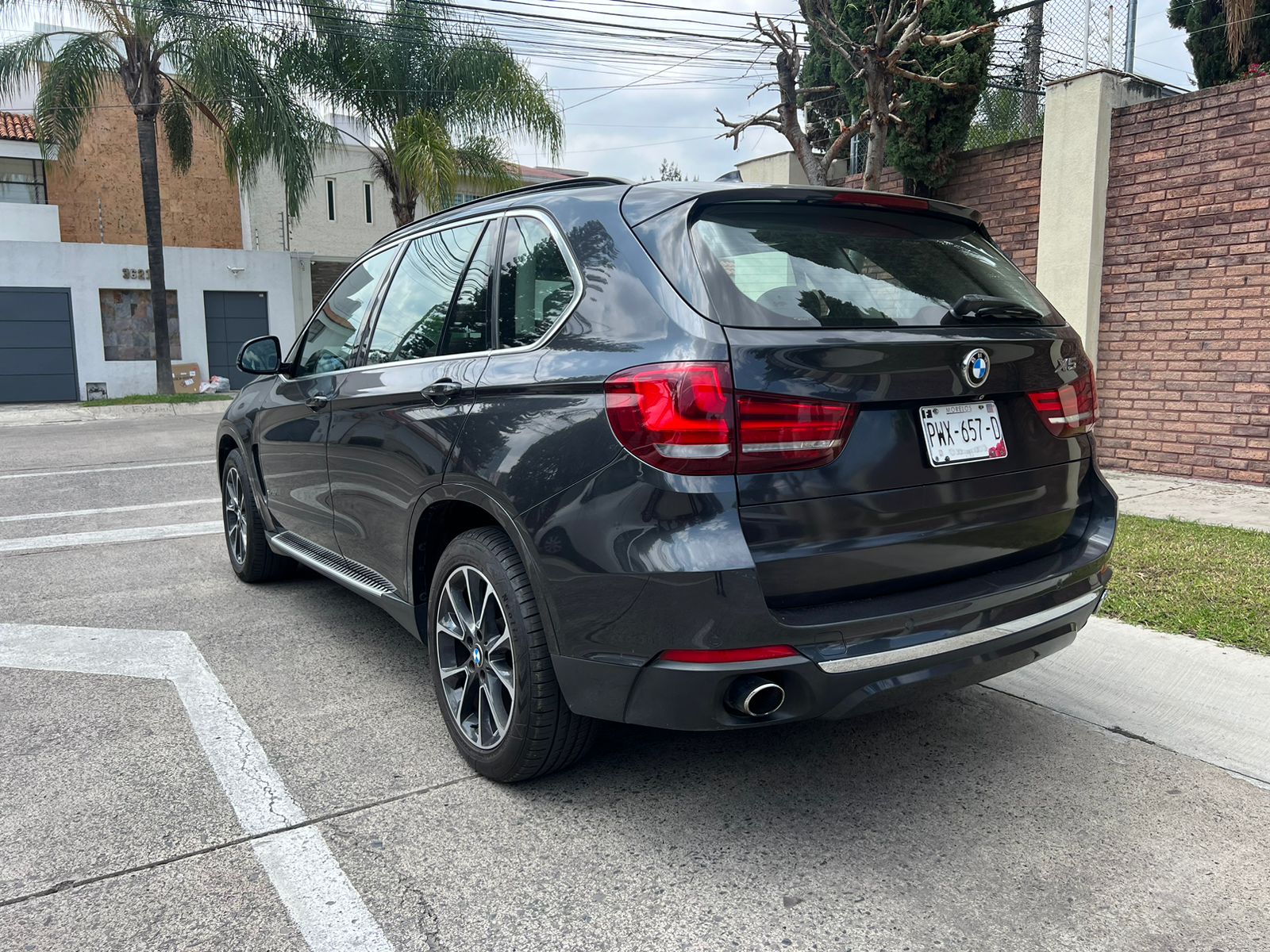 BMW X5 2014 35i XDrive AUT Automático Gris