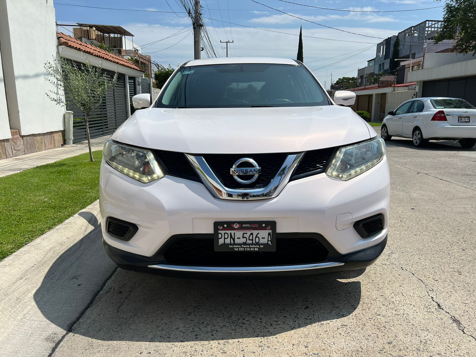 Nissan X-Trail 2017 SENSE AUT Automático Blanco