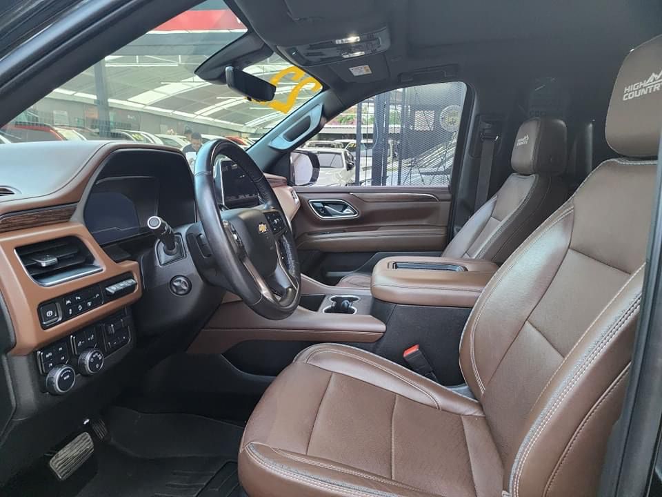 Chevrolet Suburban 2022 High Country 4x4 Automático Negro