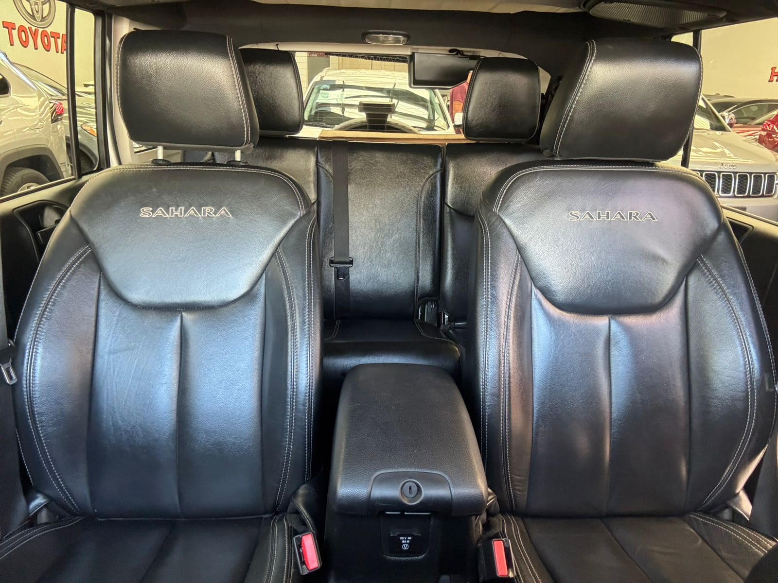Jeep Wrangler 2017 Unlimited Sahara 4x4 Atx Automático Gris