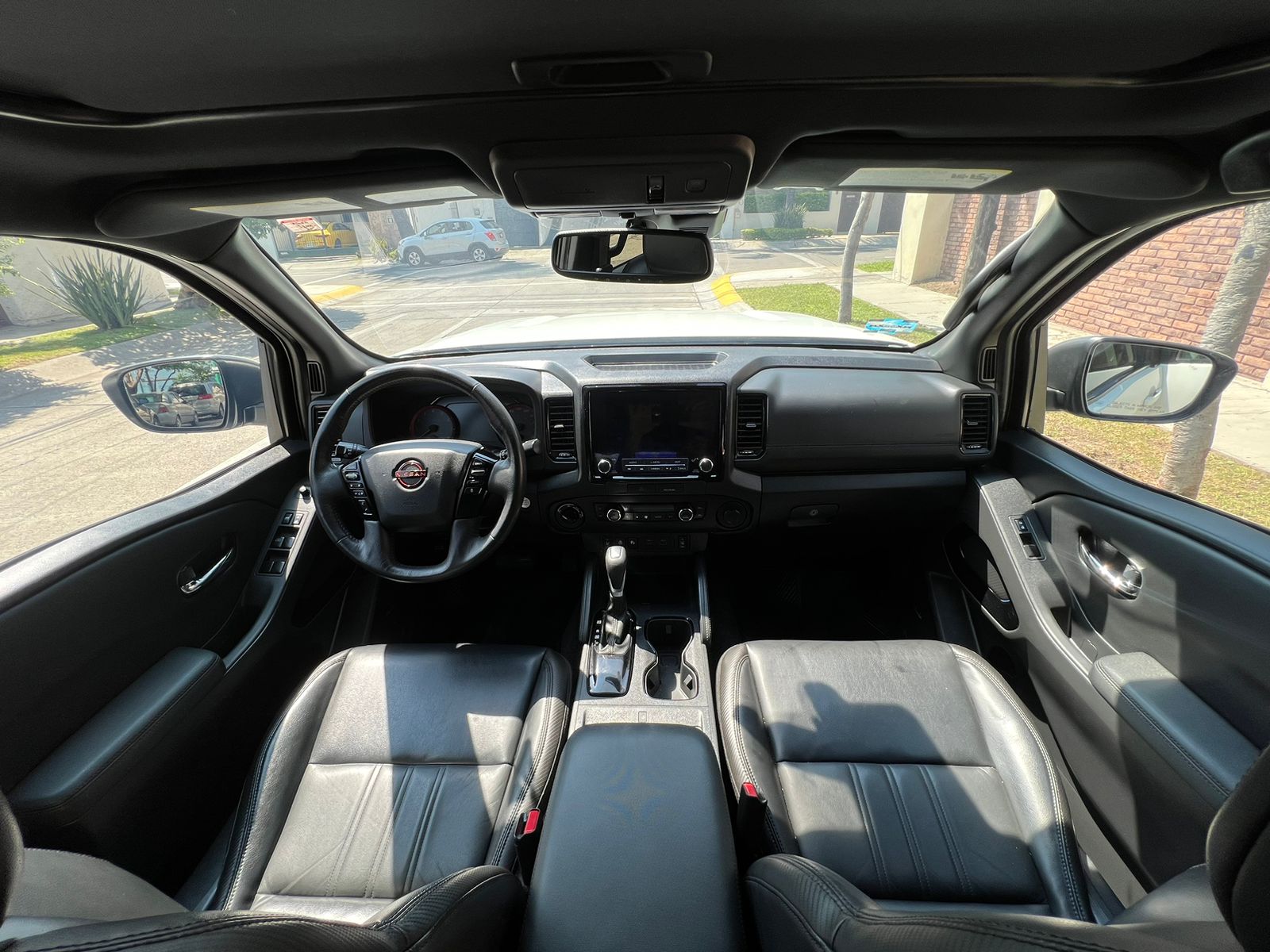 Nissan Frontier 2022 PRO-4X 4X4 AUT Automático Blanco
