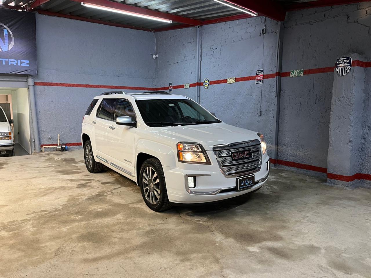 GMC Terrain 2016 Denali Automático Blanco
