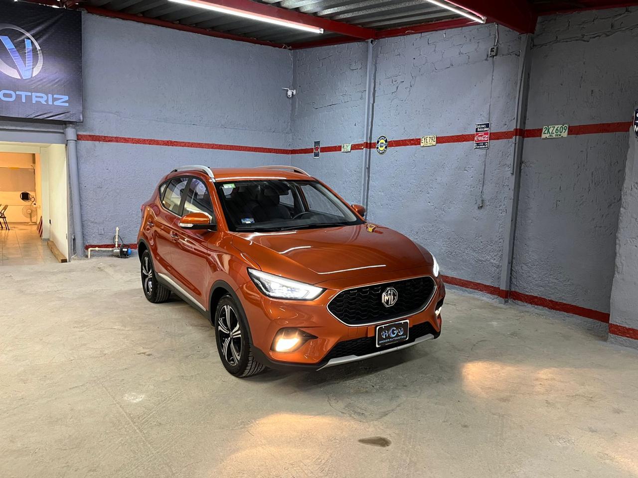MG Zs 2023 Excite Automático Naranja