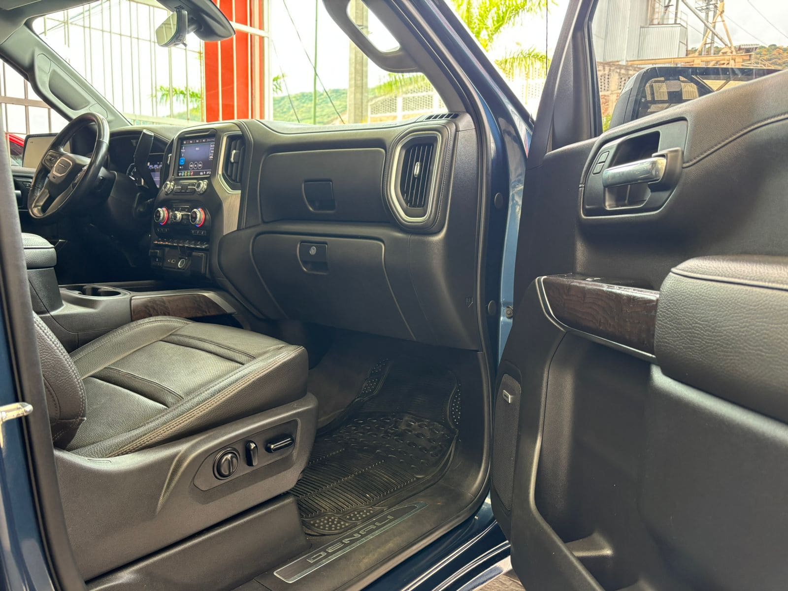 GMC Sierra 2019 Denali Automático Azul