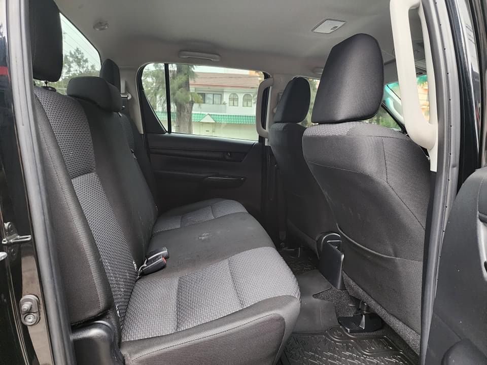 Toyota Hilux 2020 SR Manual Negro
