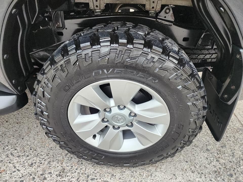 Toyota Hilux 2020 SR Manual Negro