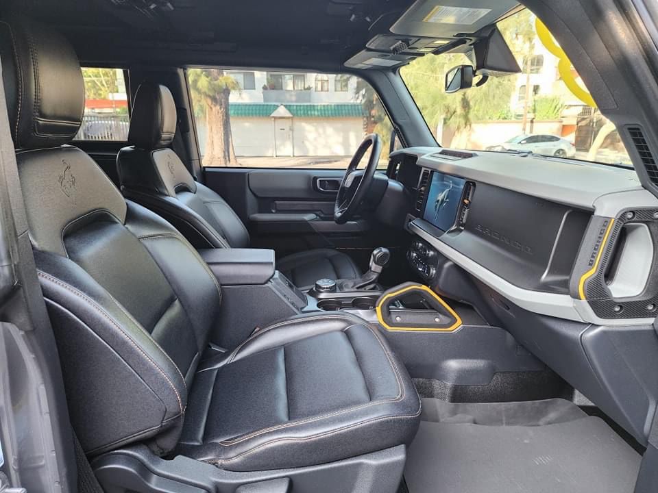 Ford Bronco 2023 Badlands V6 Automático Gris