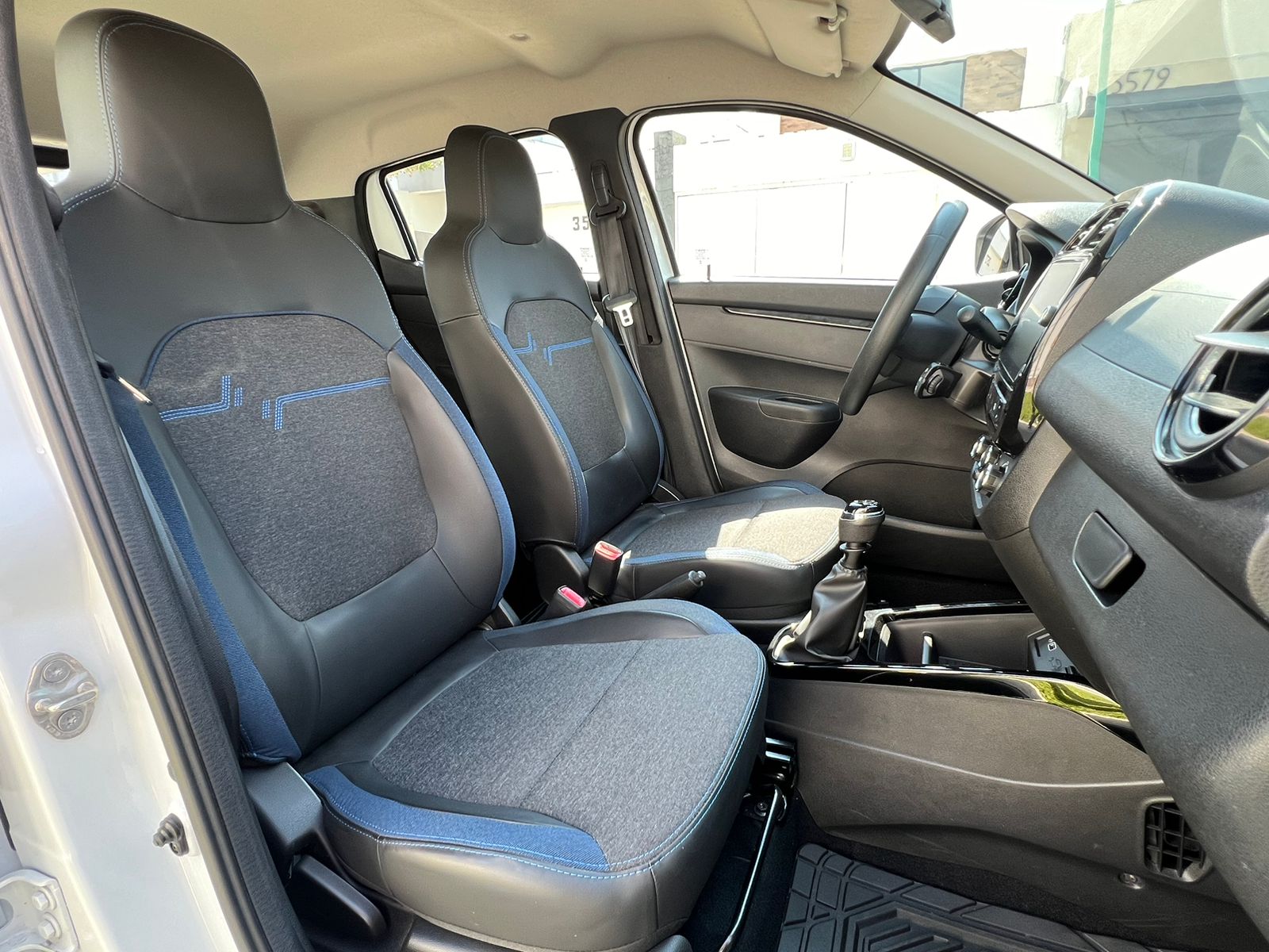 Renault Kwid 2024 BITONO Manual Blanco