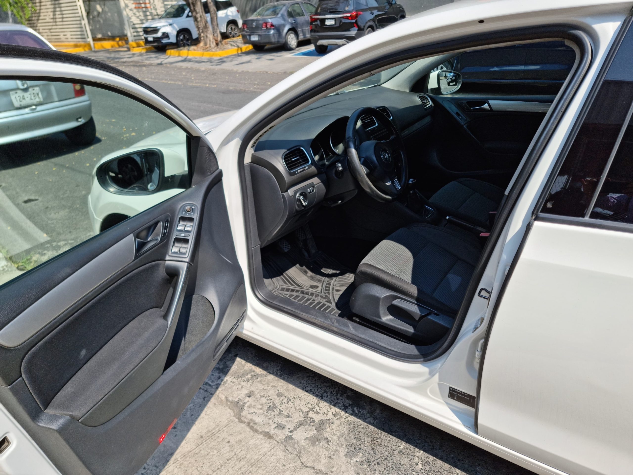 Volkswagen Golf 2013 TURBO Manual Blanco