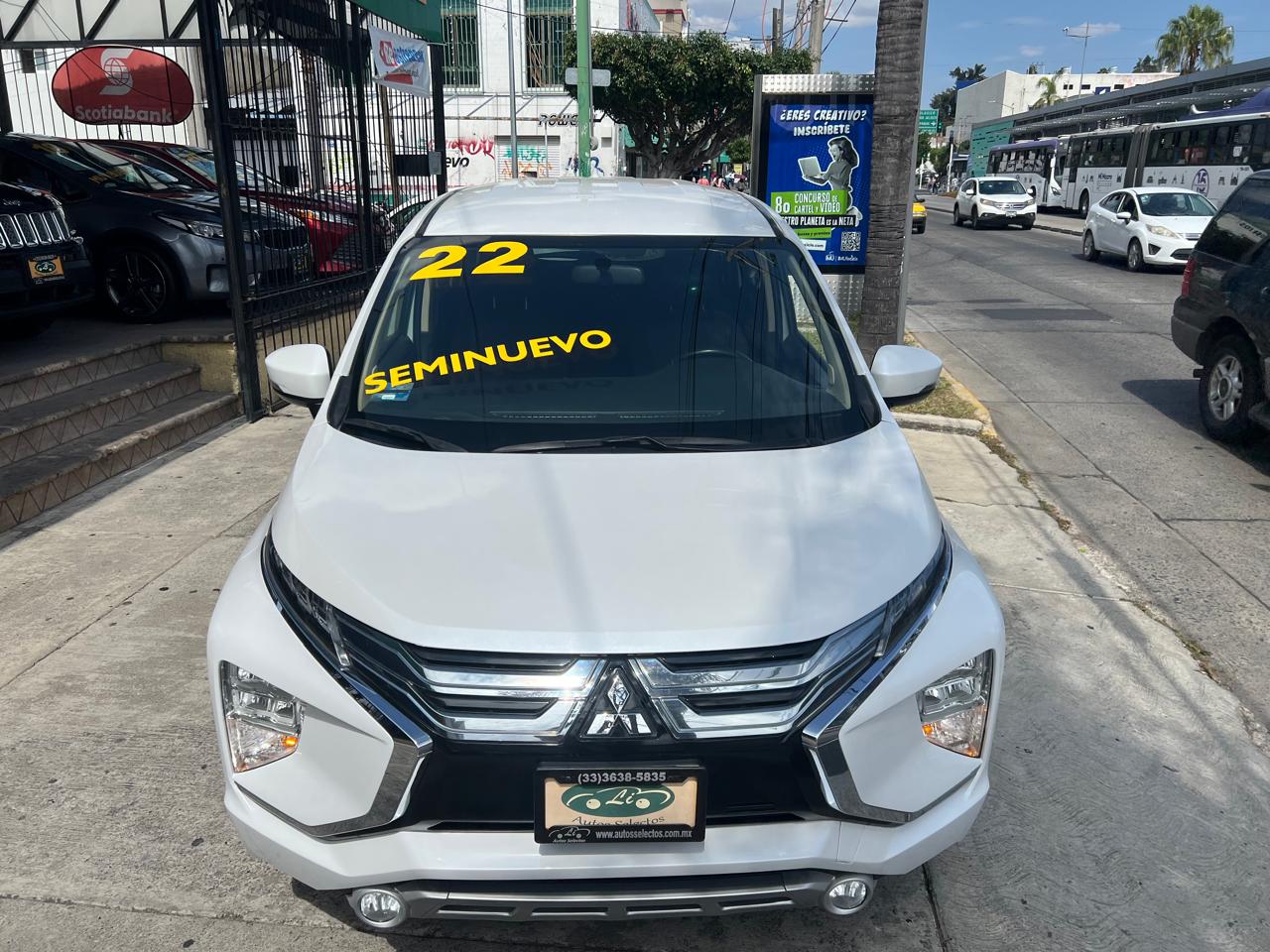 Mitsubishi XPander 2022 EXPANDER CROSS 3ER FILA Automático Blanc
