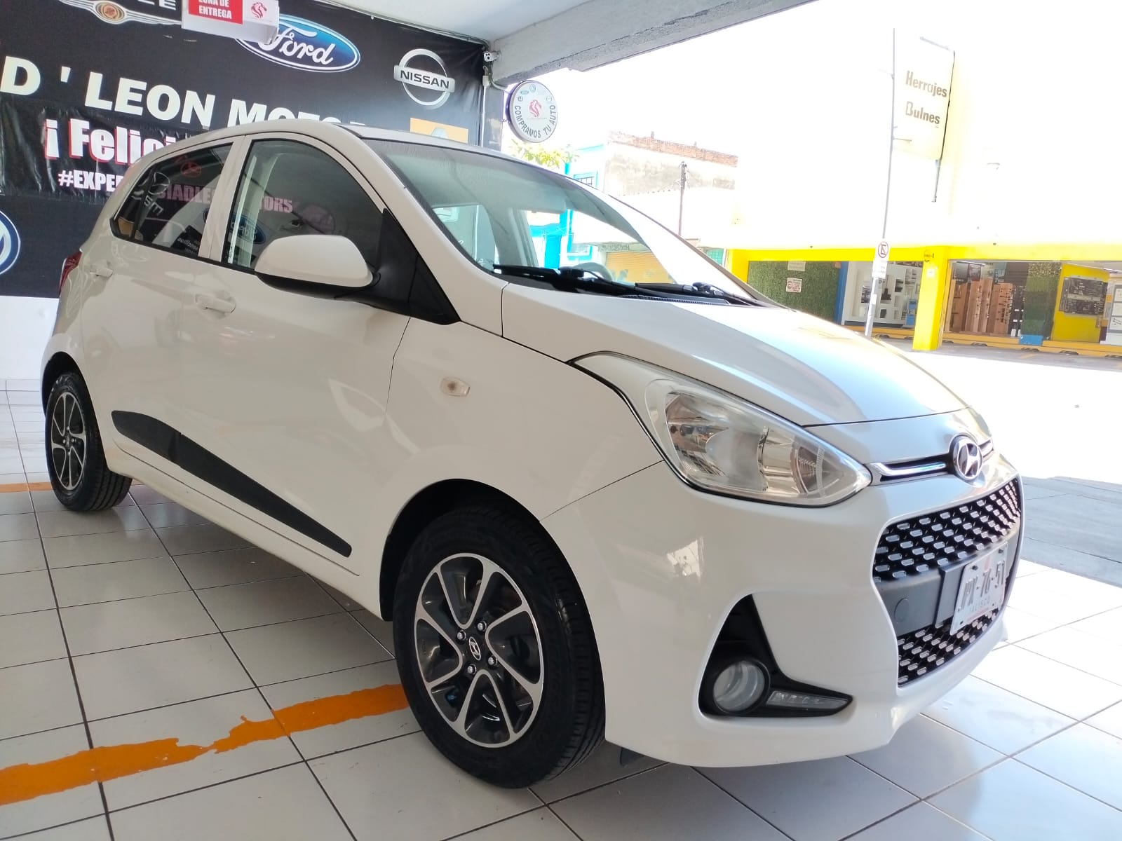 Hyundai i10 2019 Gls Automático Blanco