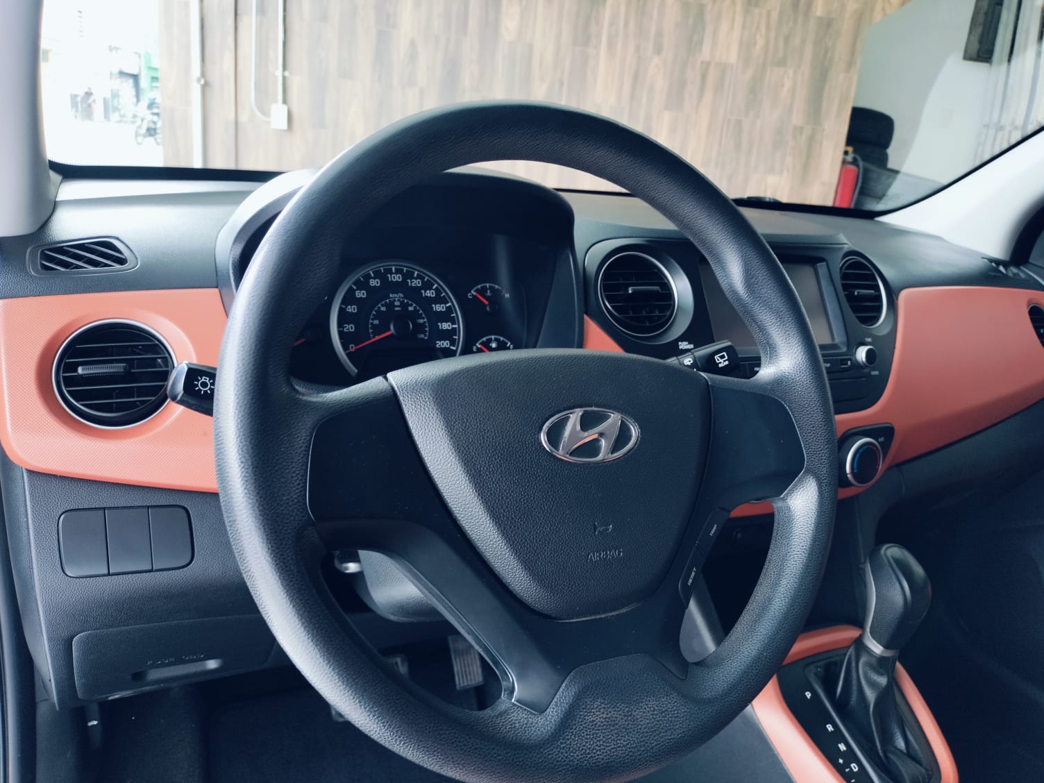 Hyundai i10 2019 Gls Automático Blanco