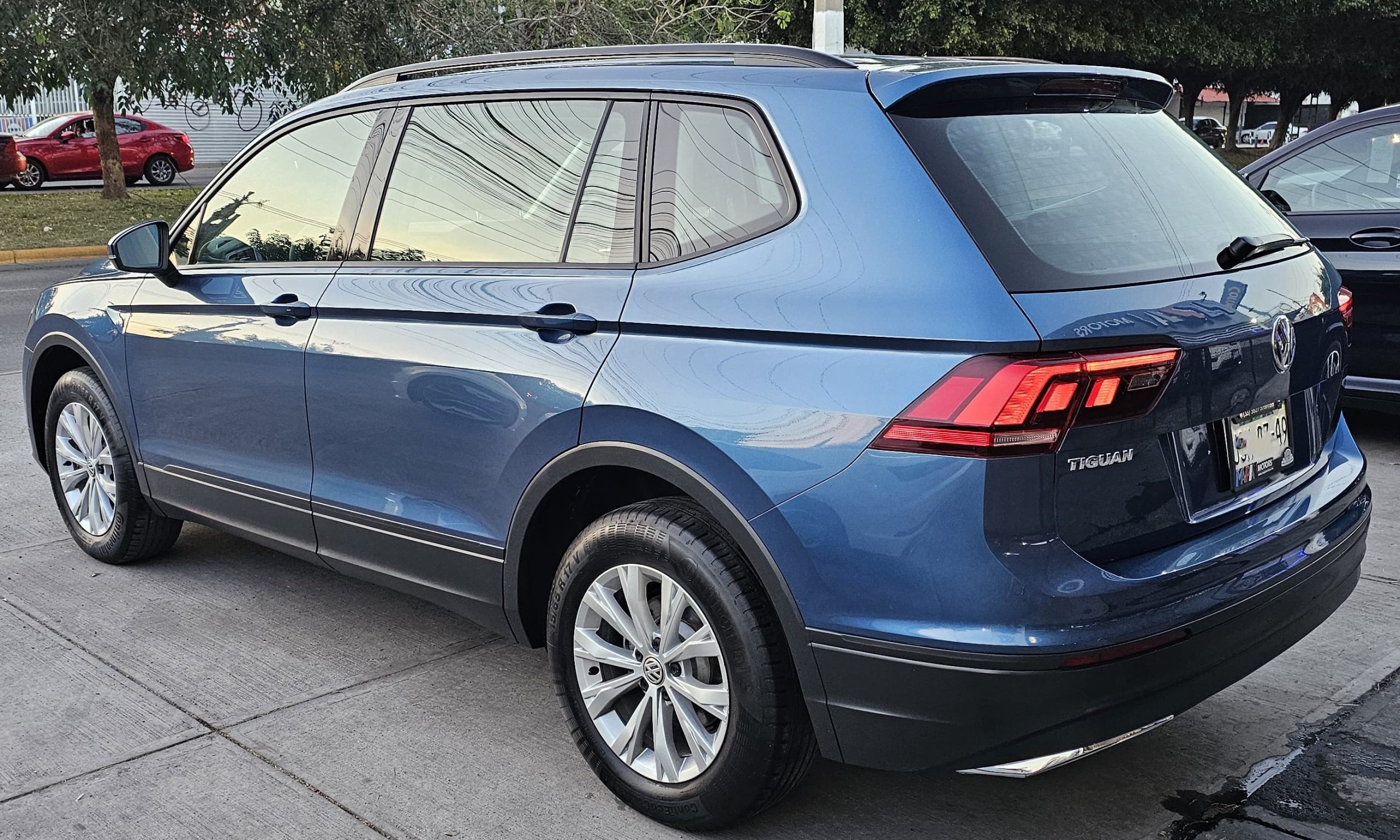 Volkswagen Tiguan 2020 Trendline Automático Azul
