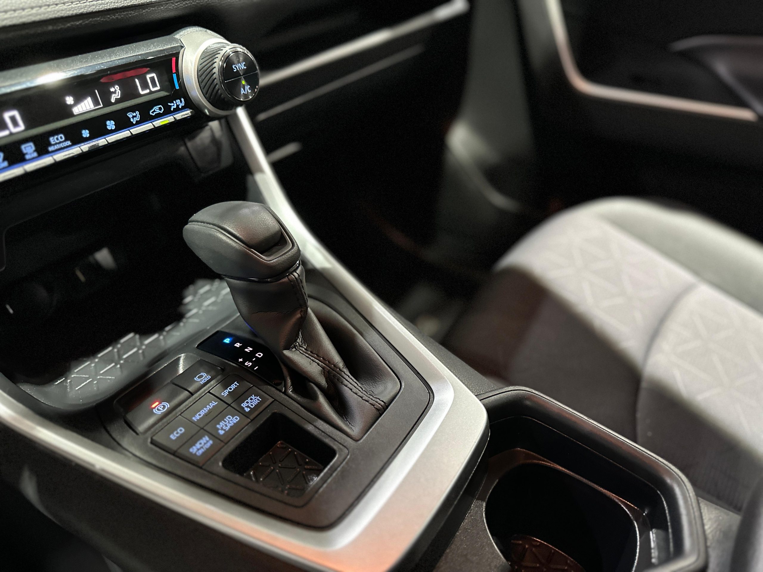 Toyota Rav4 2020 XLE 4x4 Automático Plata