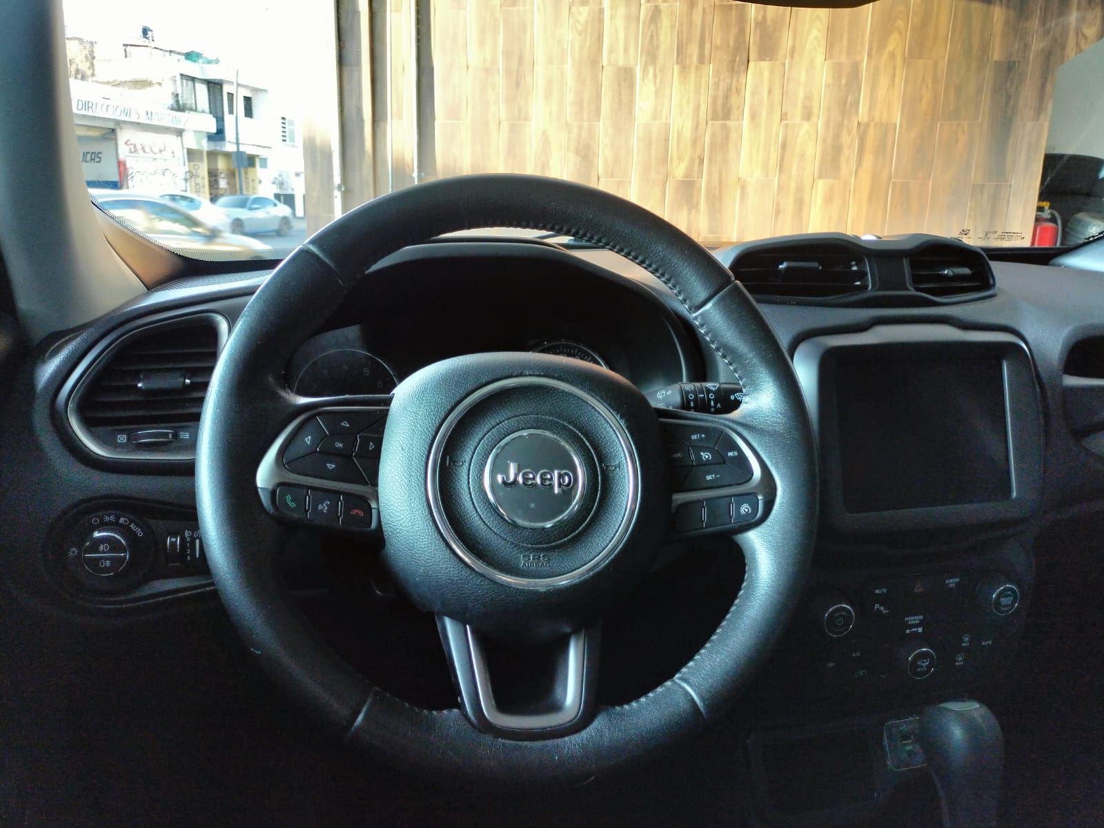 Jeep Renegade 2021 LIMITED Automático Gris