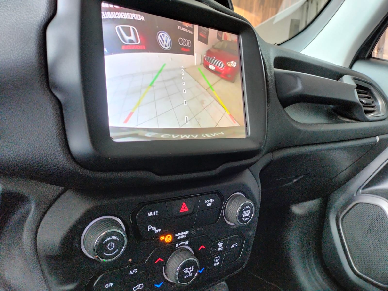 Jeep Renegade 2021 LIMITED Automático Gris