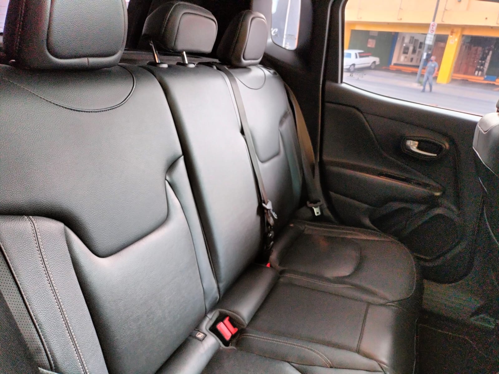 Jeep Renegade 2021 LIMITED Automático Gris