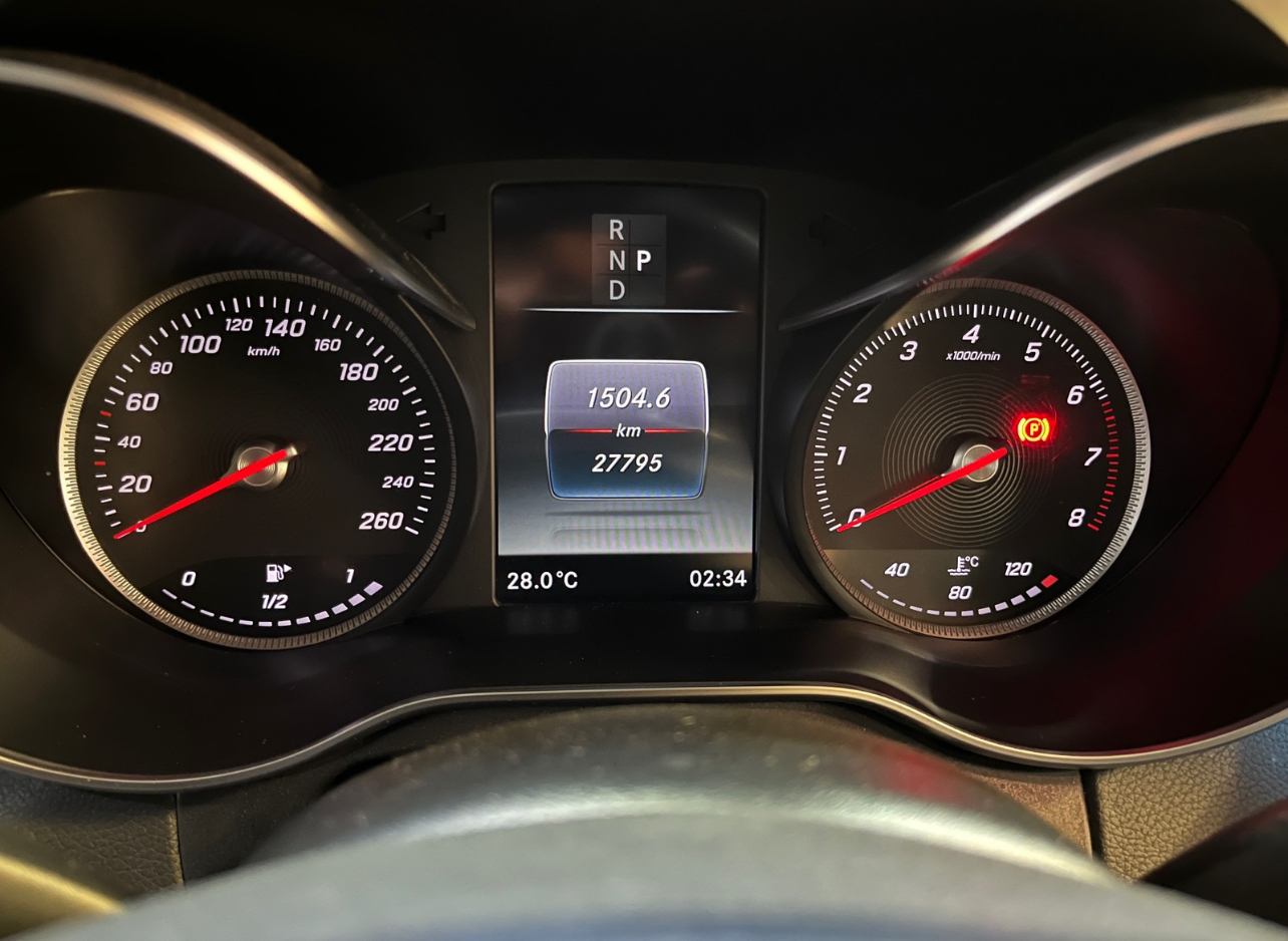 Mercedes-Benz Clase C 2018 250 Sport Automático Plata