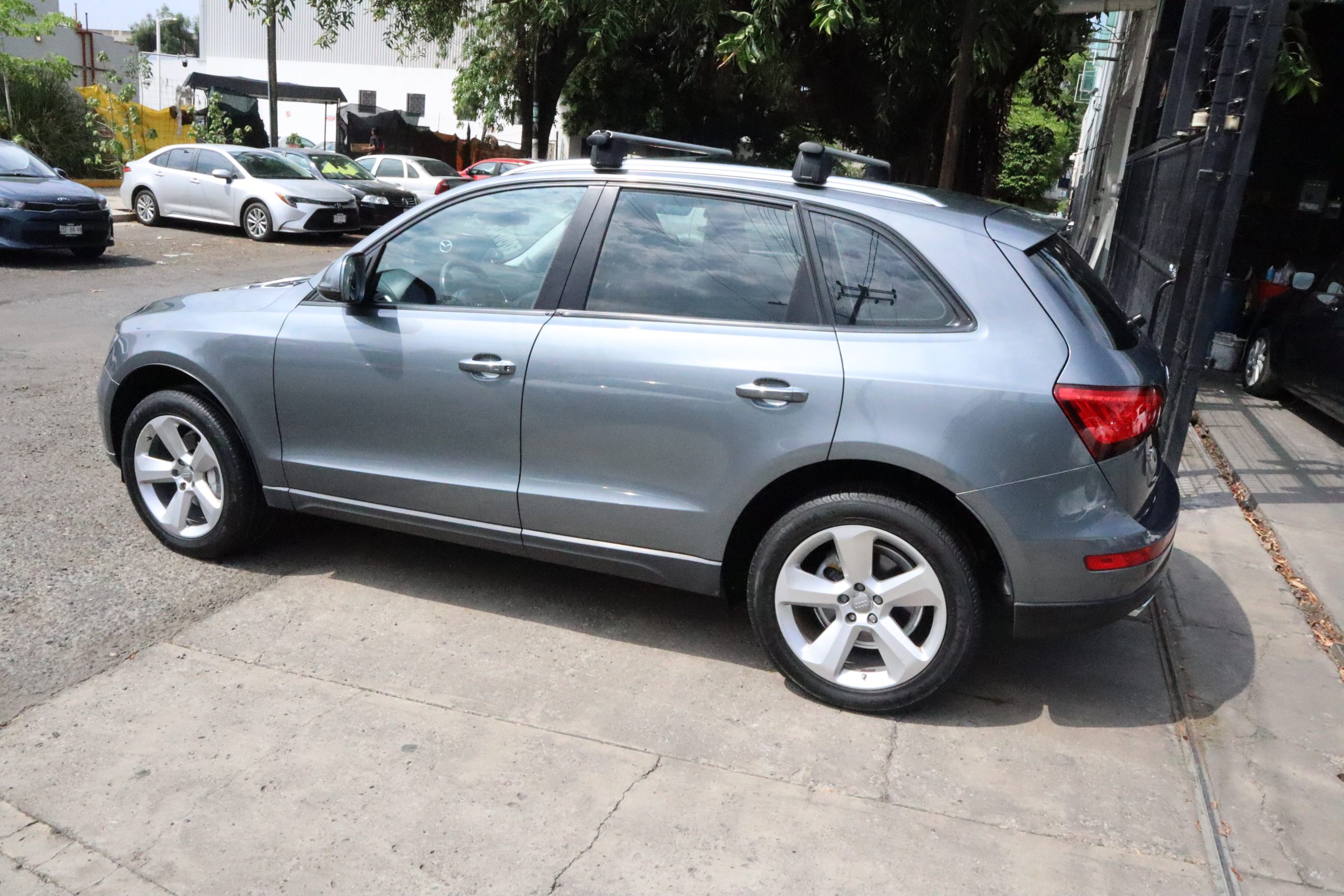 Audi Q5 2015 2.0 Luxury L4 T At Automático Gris