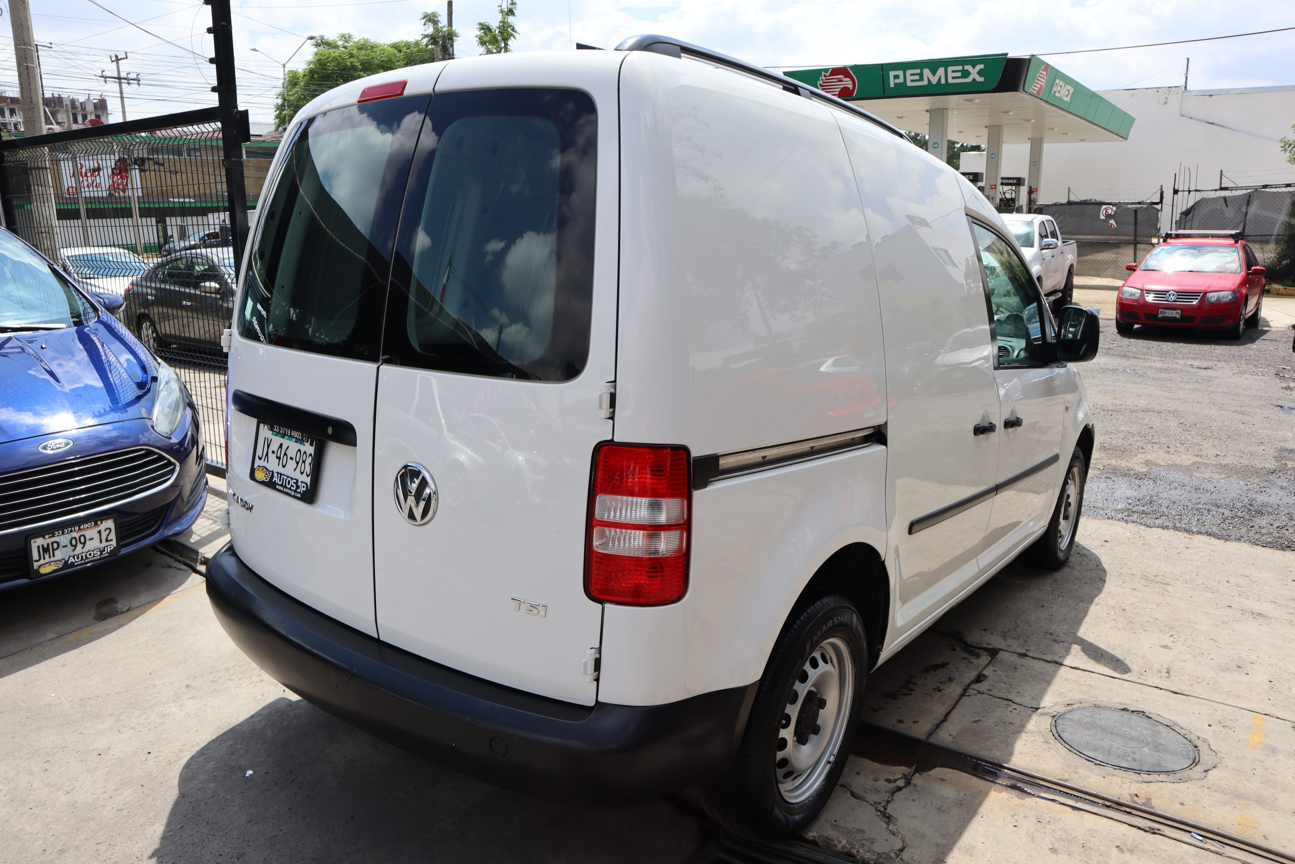 Volkswagen Caddy 2014 1.2 Cargo Mt Manual Blanco