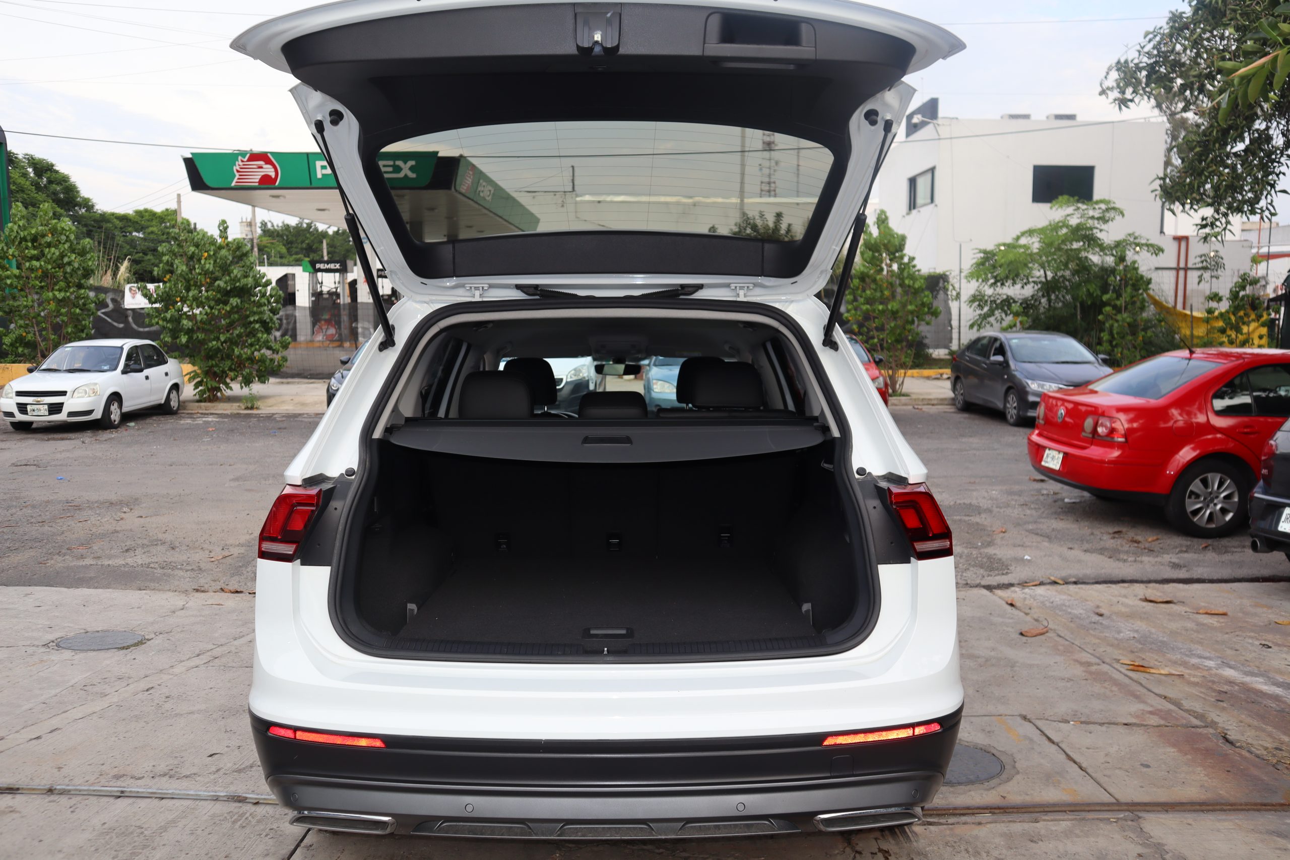 Volkswagen Tiguan 2019 1.4 Comfortline At Automático Blanco