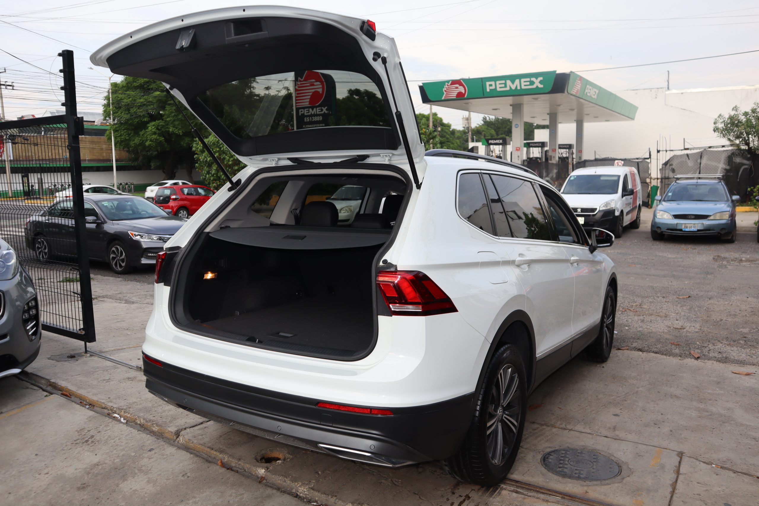 Volkswagen Tiguan 2019 1.4 Comfortline At Automático Blanco