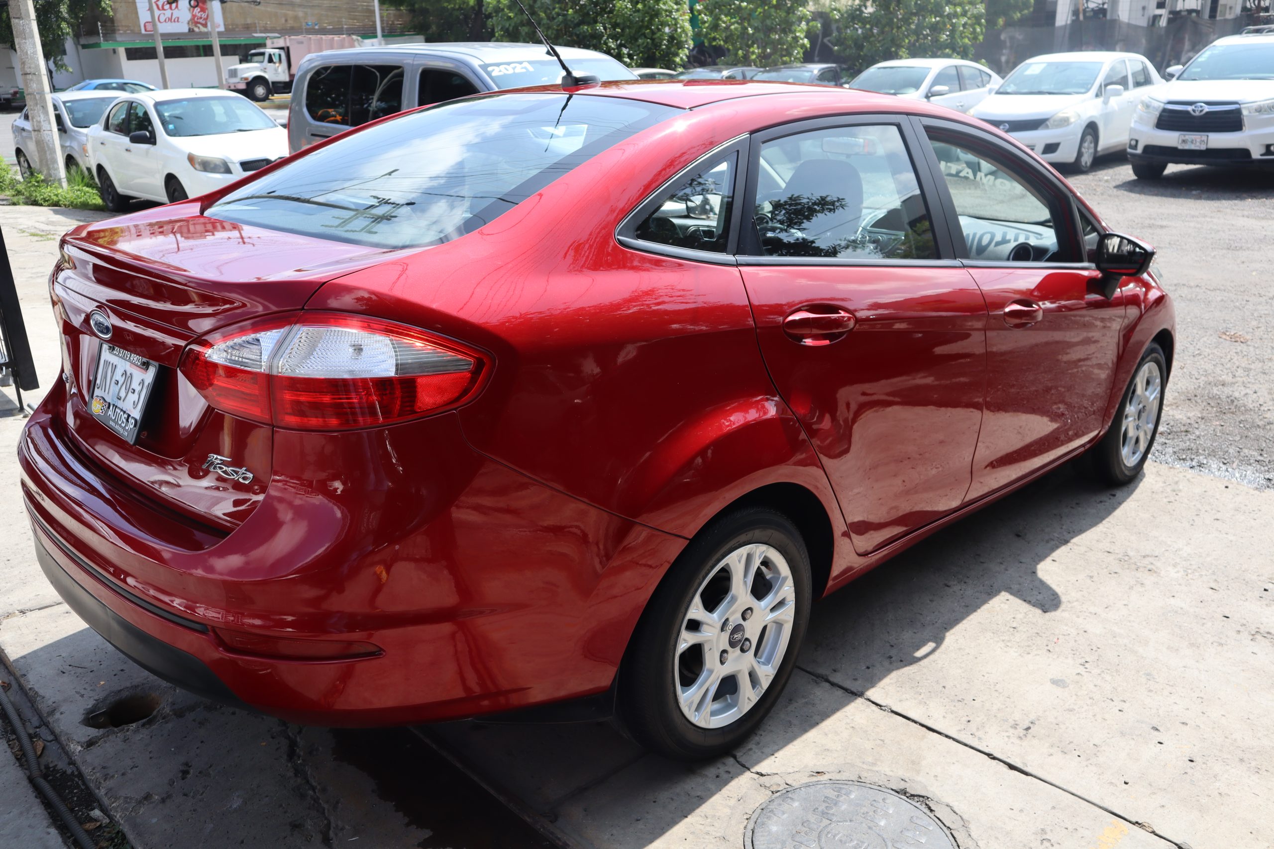 Ford Fiesta 2014 1.6 Se Sedan At Automático Rojo