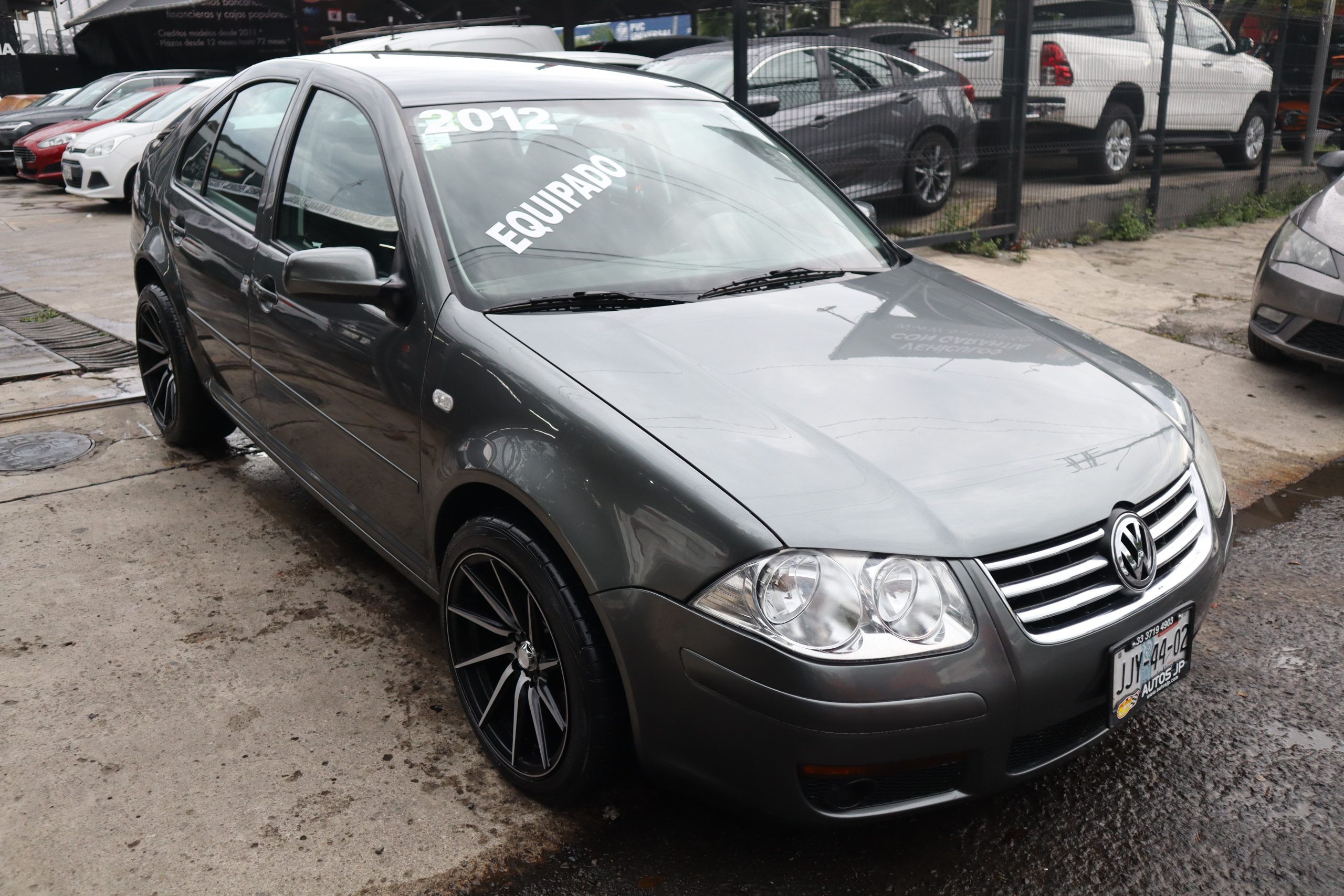 Volkswagen Jetta 2012 Clásico 2.0 Cl 5vel Aa Mt Manual Gris