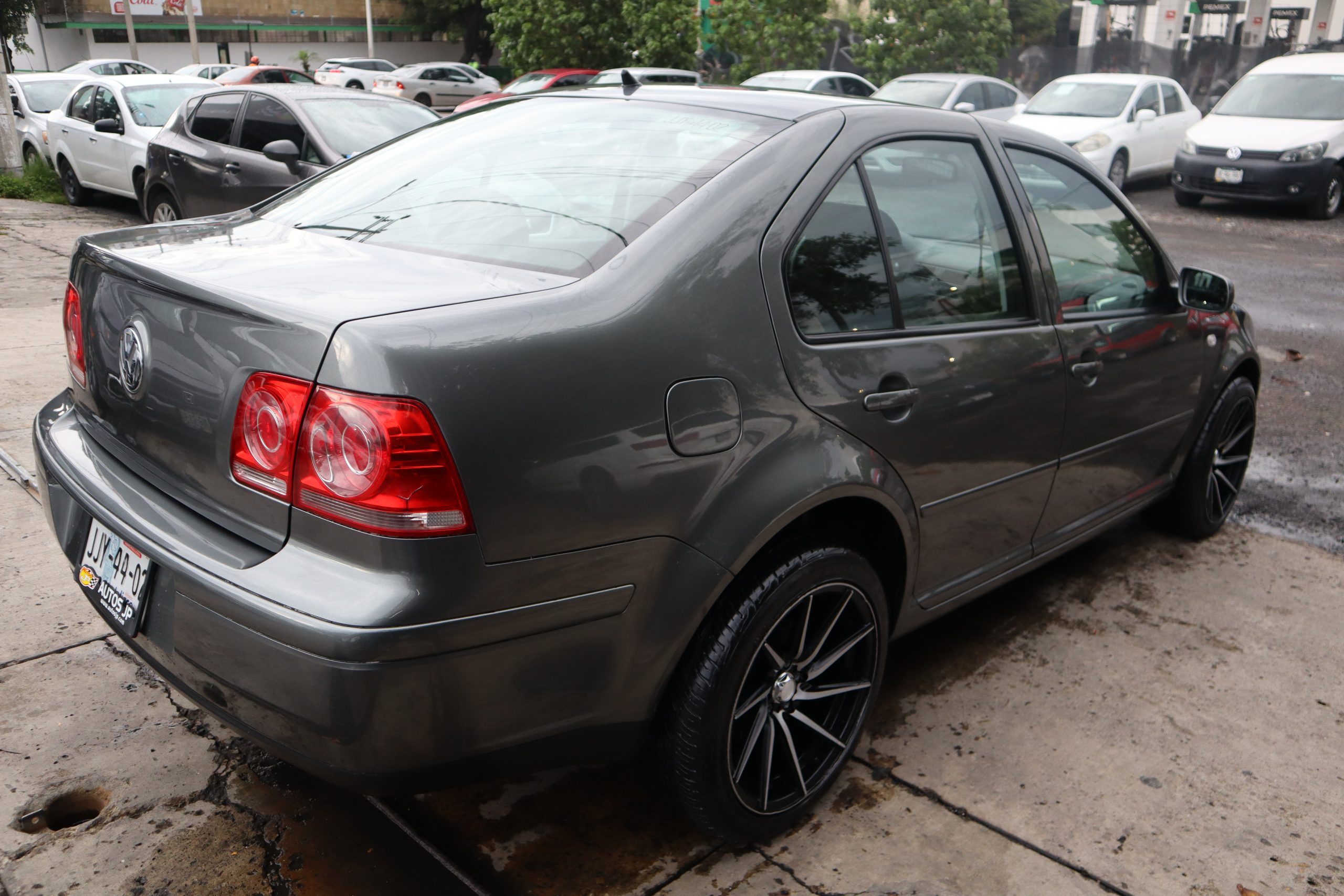 Volkswagen Jetta 2012 Clásico 2.0 Cl 5vel Aa Mt Manual Gris