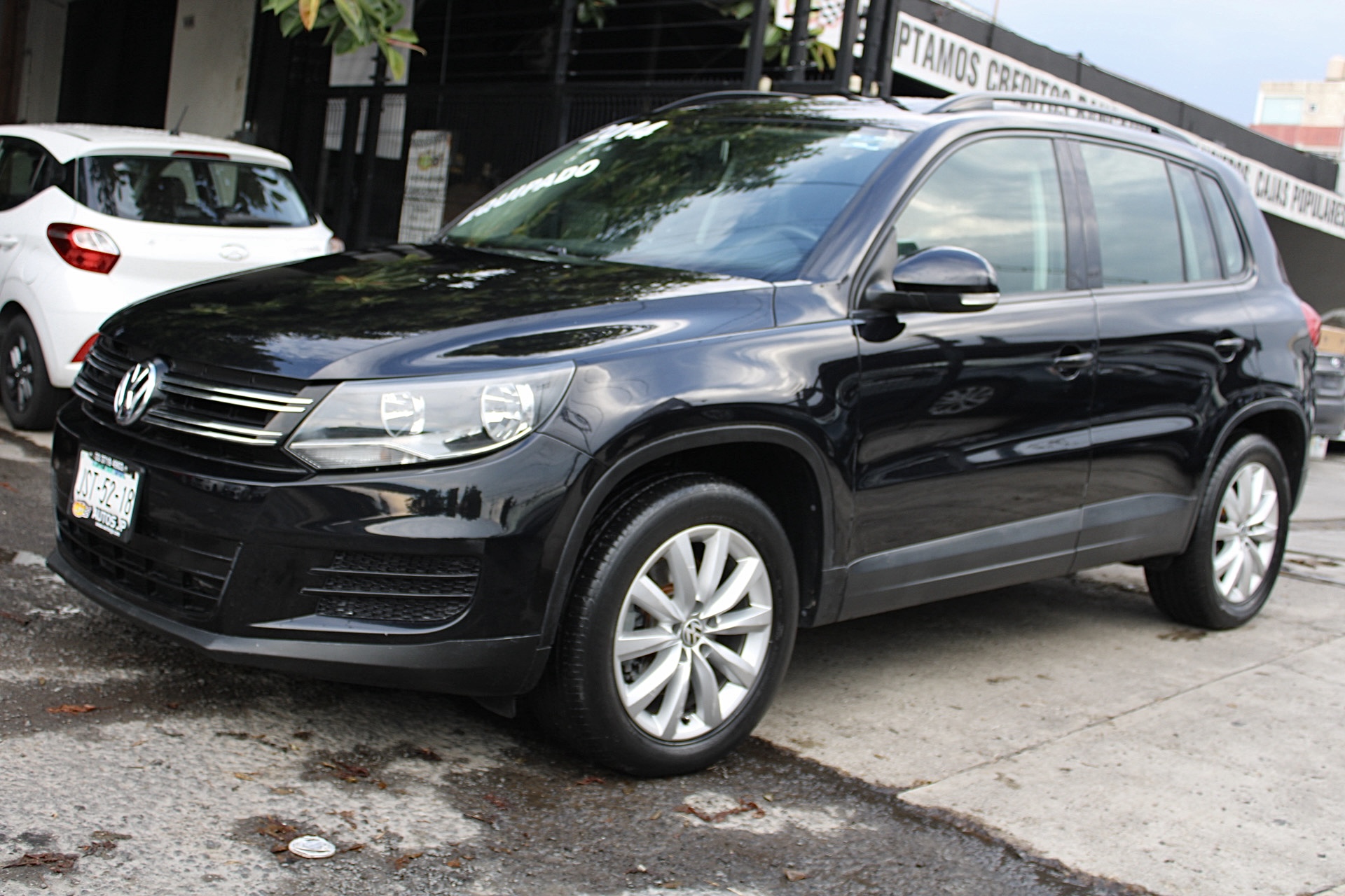 Volkswagen Tiguan 2014 1.4 Sport&style At Automático Negro