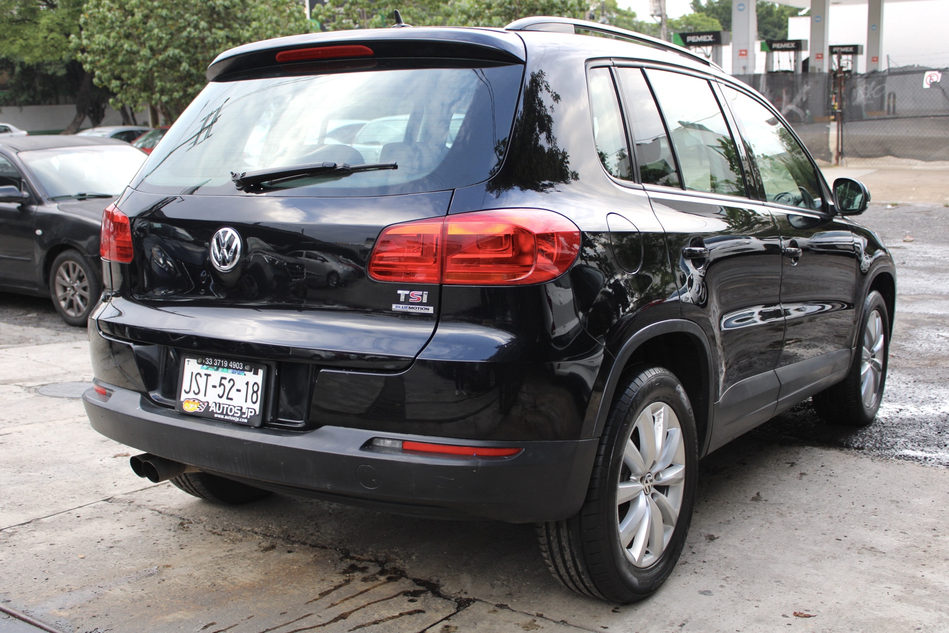 Volkswagen Tiguan 2014 1.4 Sport&style At Automático Negro