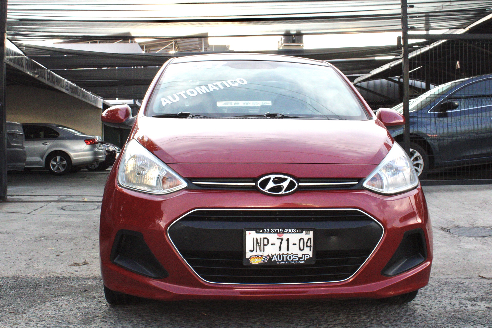 Hyundai Grand i10 2017 GL MID Automático Rojo