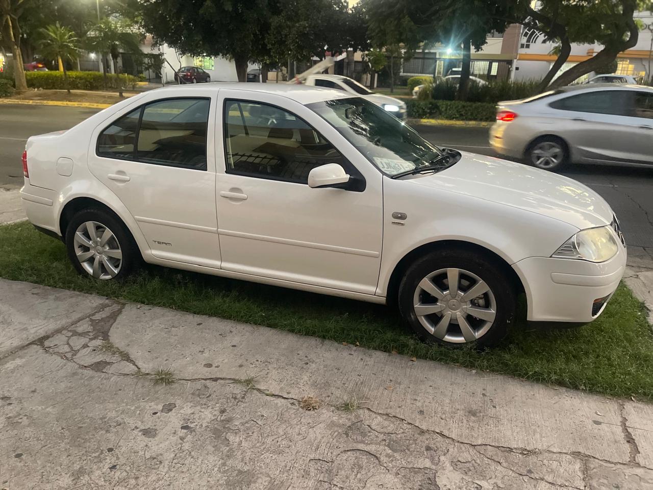 Volkswagen Jetta 2012 A4 Manual Blanco
