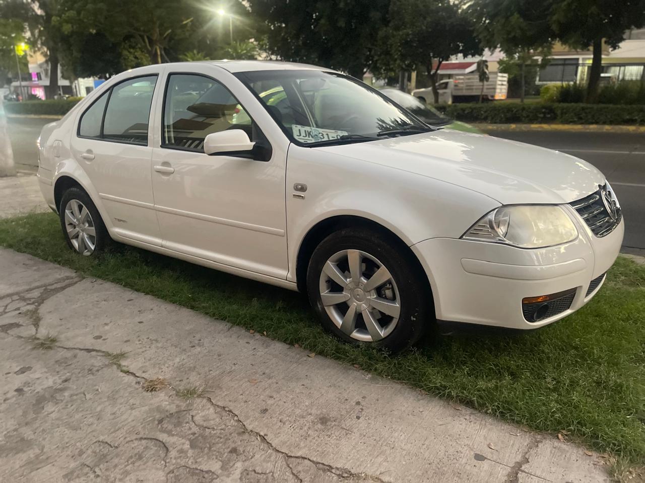 Volkswagen Jetta 2012 A4 Manual Blanco