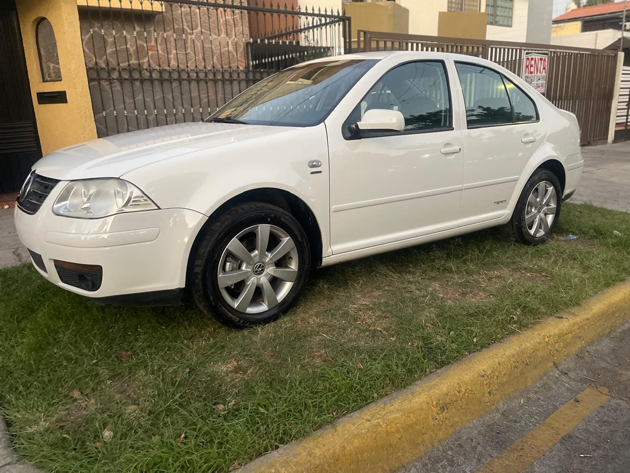 Volkswagen Jetta 2012 A4 Manual Blanco