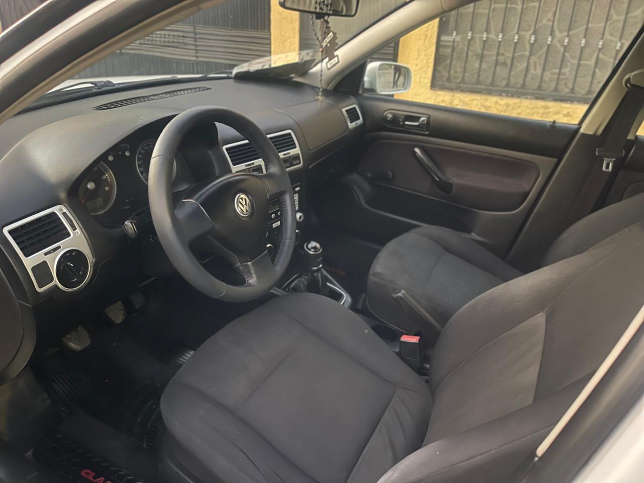 Volkswagen Jetta 2012 A4 Manual Blanco