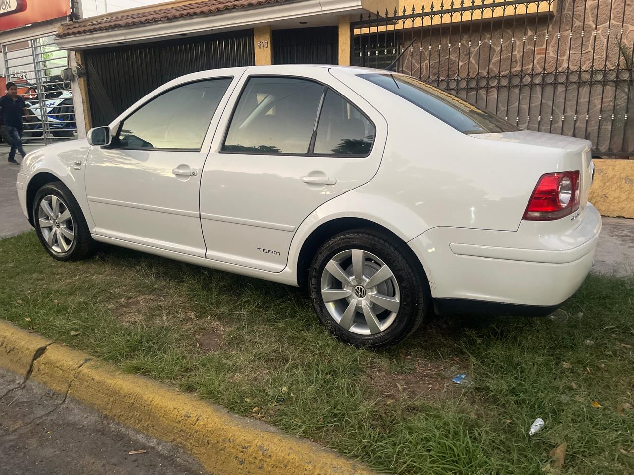 Volkswagen Jetta 2012 A4 Manual Blanco