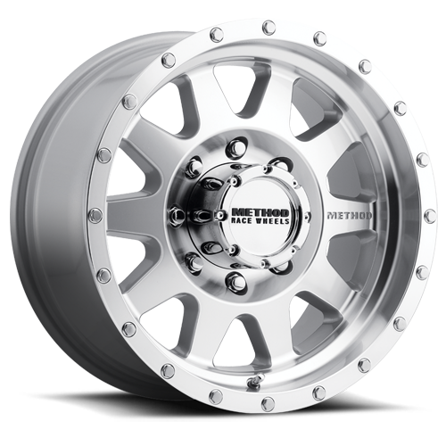 https://storage.googleapis.com/autosync-wheels/Method/The-Standard_MR301_Machined_Clear-Coat_8-lug_0001.png