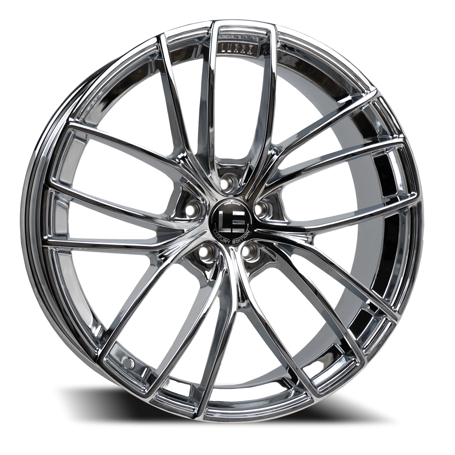 https://storage.googleapis.com/autosync-wheels/webp/Luxxx_LE/8-CH_Chrome_5-lug_0001.webp